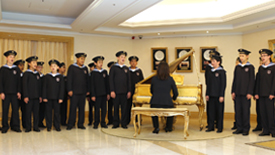 由<莫札特團>來台演出，在韓裔指揮金寶美的帶領。